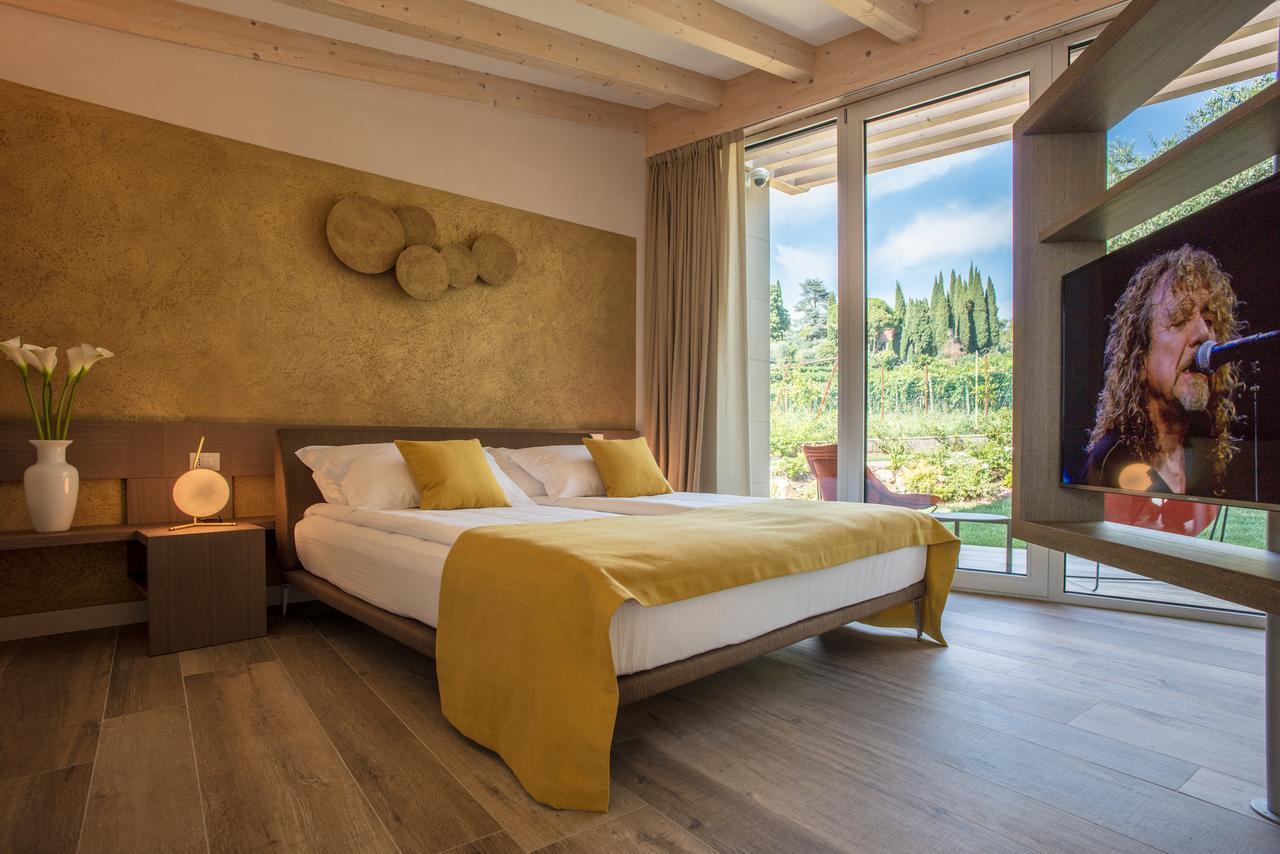 San Colombano Suites Bardolino Eksteriør billede