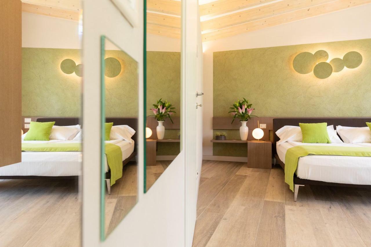 San Colombano Suites Bardolino Eksteriør billede